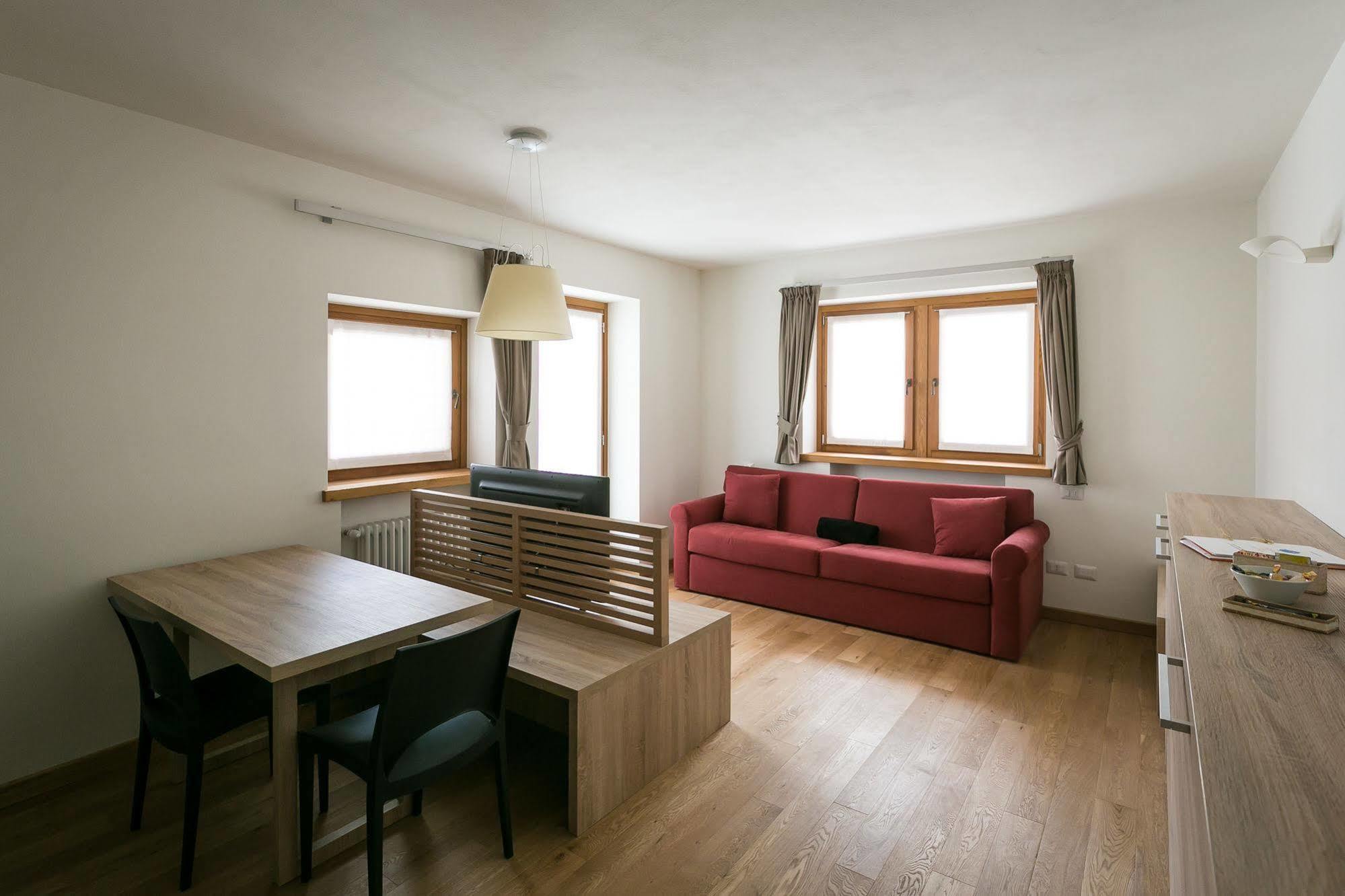 Mirtillo Blu Family Apartment Аланья-Вальсезия Экстерьер фото