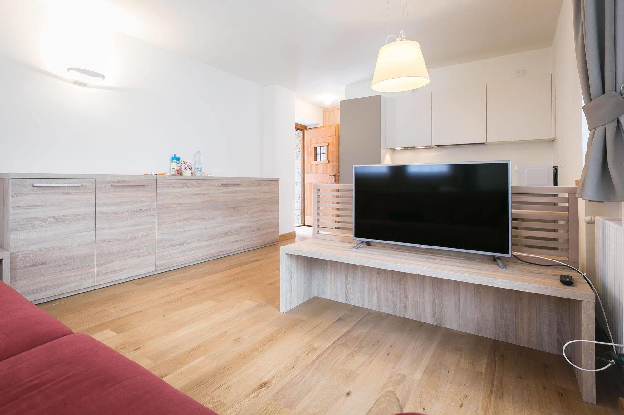 Mirtillo Blu Family Apartment Аланья-Вальсезия Экстерьер фото